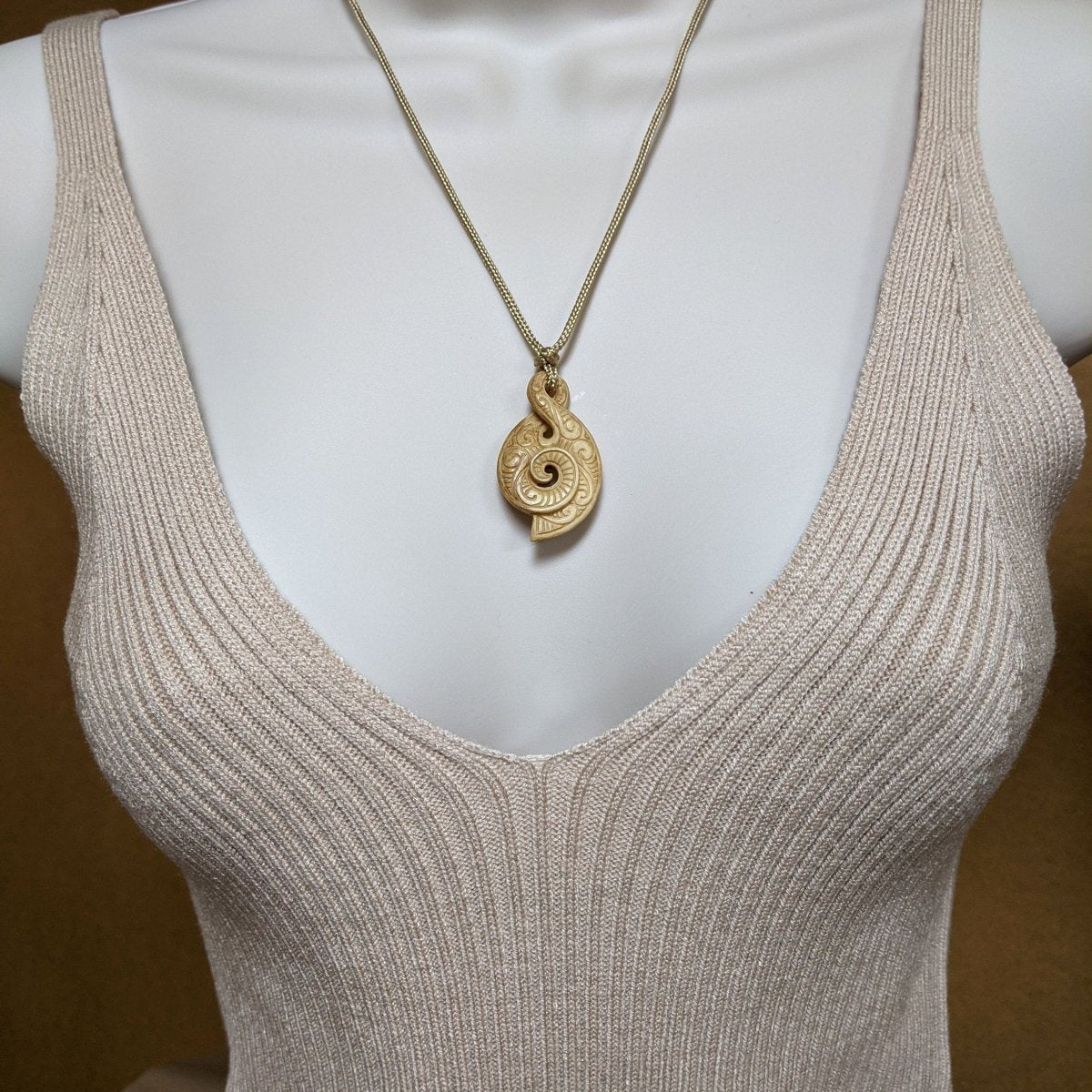 Maori stylised Infinity Love and Friendship Necklace ABTPS40N Earthbound Pacific