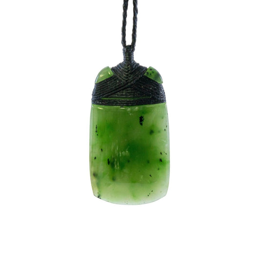 New Zealand Māori Inspired Nephrite Jade Adze Toki Strength Necklace QZT5228B Earthbound Pacific