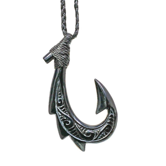 Hawaiian Fish Hook Necklace Scrimshaw Dragon Back Horn Design BHFHS50BC2 Earthbound Pacific