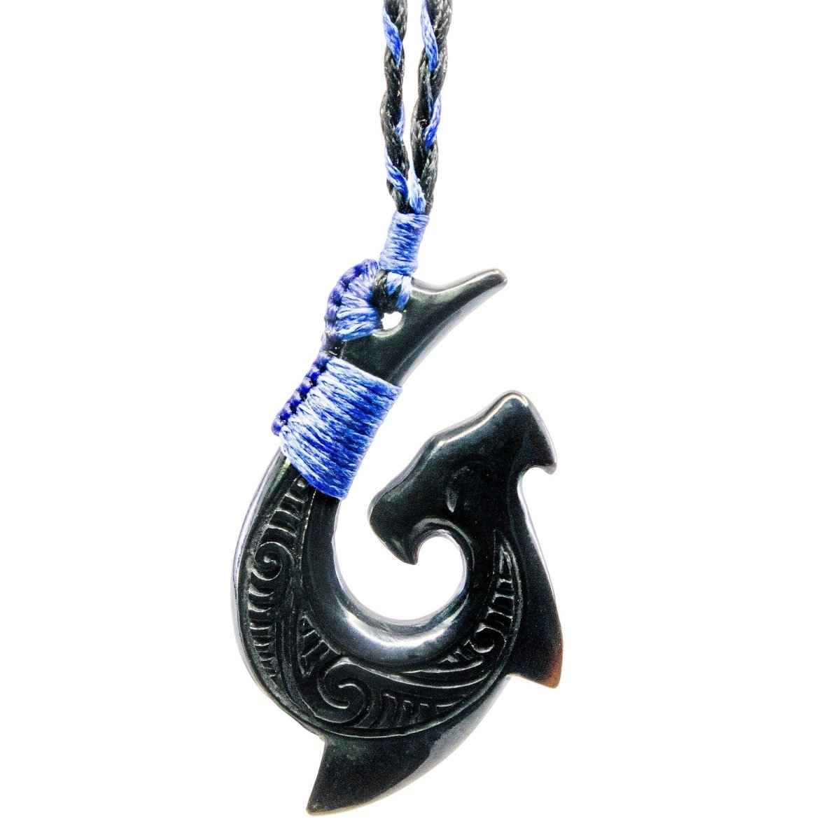 dark blue sapphire carved fish hook Hand-Carved Black Horn Hammerhead Shark Hawaiian Necklace with Scrimshaw Two (2) Vintage Fishing 2 L x 0.5 Style/Color:Salty Chicken outdoor-gadget
