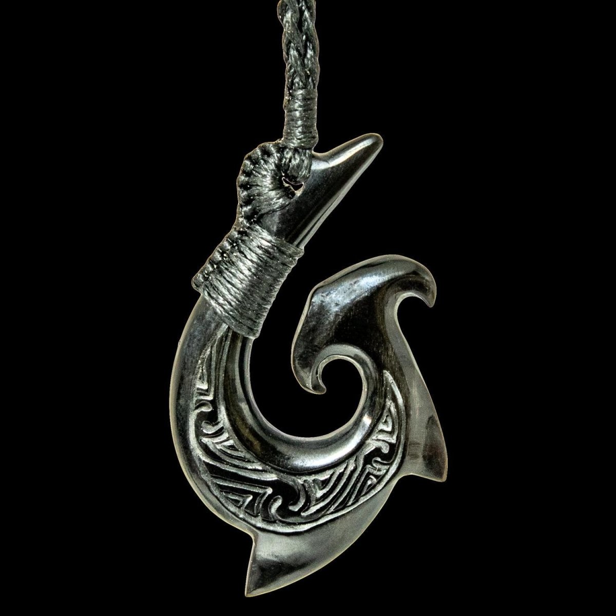 Black Horn Stylized Hammerhead Shark Hawaiian Fish Hook Necklace AHBHFH50b Earthbound Pacific