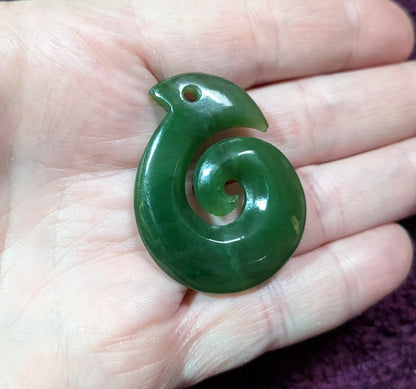 Maori Jade Fish Hook Spiral Necklace JFH062440 Earthbound Pacific