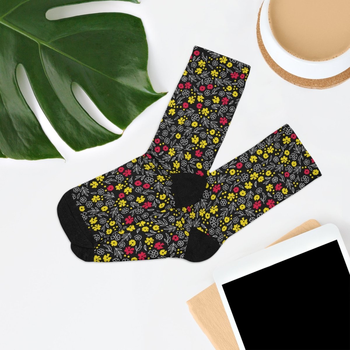 Socks - Pop Meadow Floral Collection Eco - Friendly Recycled Poly 71826718162513096315 Earthbound Pacific