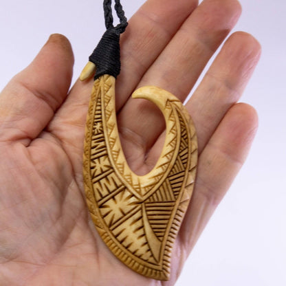 Hawaiian Stylized Carved Bone Scrimshaw Fish Hook Necklace - Earthbound Pacific