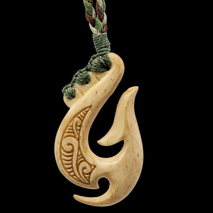 New Zealand Maori Inspired Scrimshaw Aged Bone Fish Hook Necklace - Earthbound Pacific